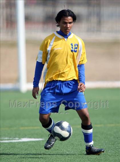 Thumbnail 3 in Ozen vs Belton (RRISD Soccer Classic) photogallery.