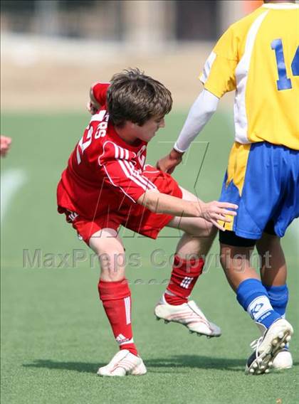 Thumbnail 3 in Ozen vs Belton (RRISD Soccer Classic) photogallery.