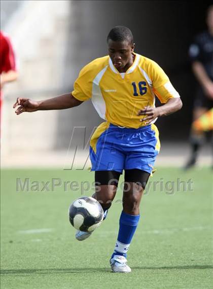Thumbnail 3 in Ozen vs Belton (RRISD Soccer Classic) photogallery.