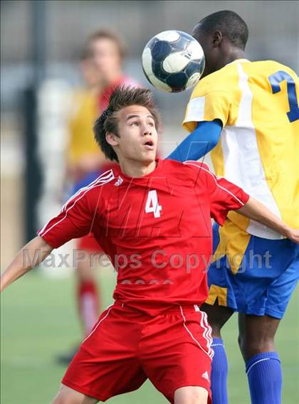 Thumbnail 2 in Ozen vs Belton (RRISD Soccer Classic) photogallery.