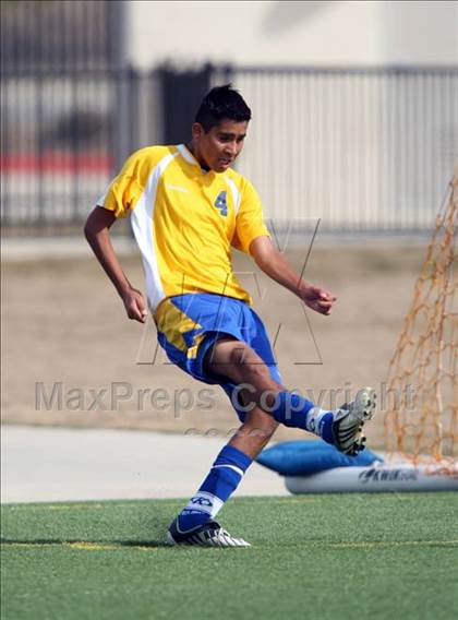 Thumbnail 2 in Ozen vs Belton (RRISD Soccer Classic) photogallery.