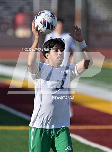 null - Photo 01