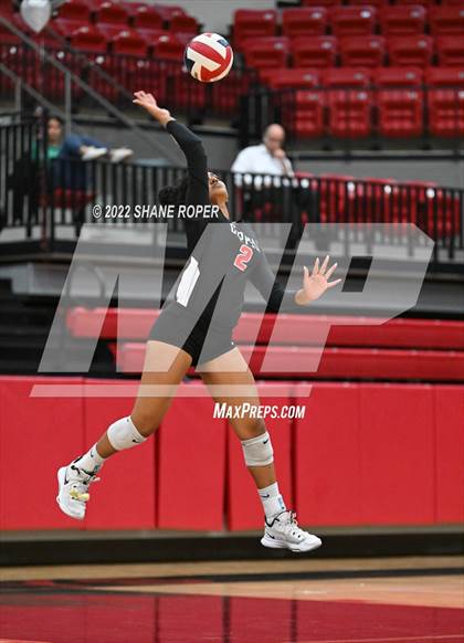 Thumbnail 3 in Marcus @ Coppell photogallery.
