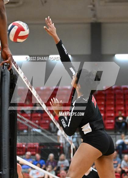 Thumbnail 3 in Marcus @ Coppell photogallery.