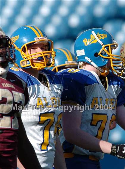 Thumbnail 3 in Alden vs. Cheektowaga (Section 6 Class B Final) photogallery.