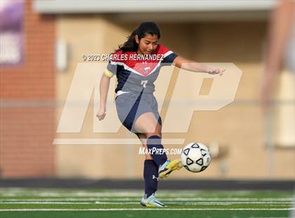 Thumbnail 1 in Madisonville vs A&M Consolidated JV (College Station Classic) photogallery.