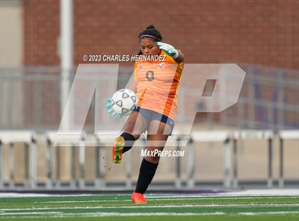 Thumbnail 3 in Madisonville vs A&M Consolidated JV (College Station Classic) photogallery.