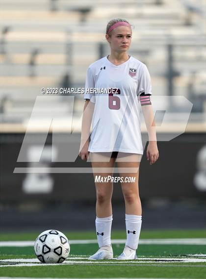 Thumbnail 3 in Madisonville vs A&M Consolidated JV (College Station Classic) photogallery.