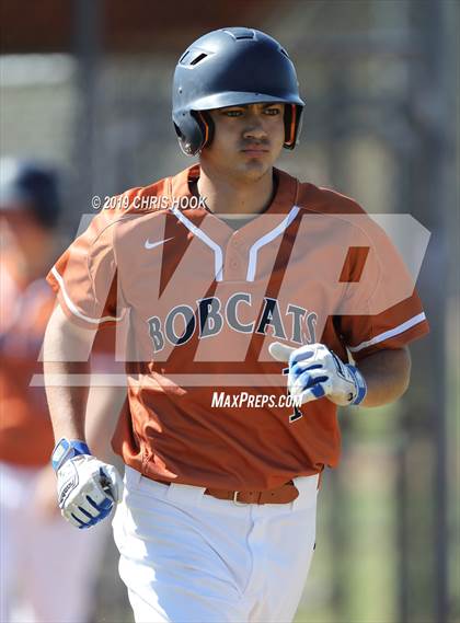 Thumbnail 3 in JV: Cienega vs Staley (Lancer Classic) photogallery.
