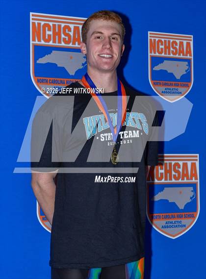 Thumbnail 1 in NCHSAA 6A Final Awards photogallery.