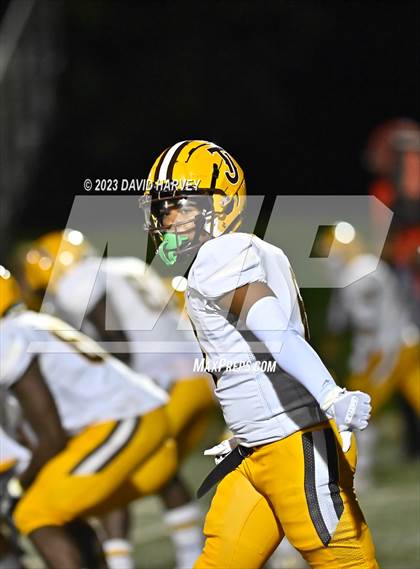 Thumbnail 3 in Thomas Jefferson vs Bear Creek photogallery.
