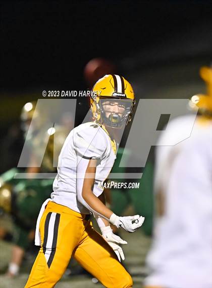 Thumbnail 2 in Thomas Jefferson vs Bear Creek photogallery.