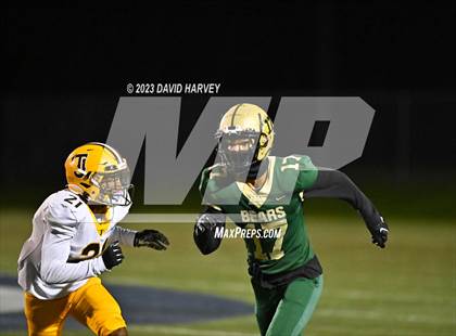Thumbnail 2 in Thomas Jefferson vs Bear Creek photogallery.