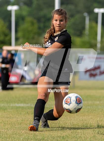 Thumbnail 2 in First Colonial vs. Kellam (VHSL 6A Regional Final) photogallery.