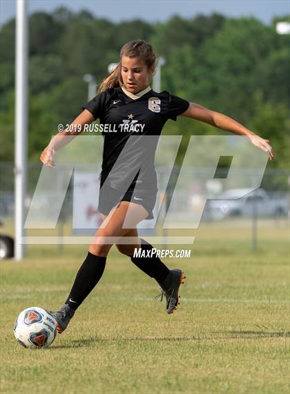 Thumbnail 1 in First Colonial vs. Kellam (VHSL 6A Regional Final) photogallery.