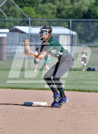 Thumbnail 2 in Avon @ Red Jacket (NYSPHSAA Section 5 Semifinal Round 2) photogallery.