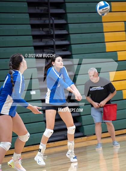 Thumbnail 1 in Groves vs Walled Lake Western (NDP Quad) photogallery.