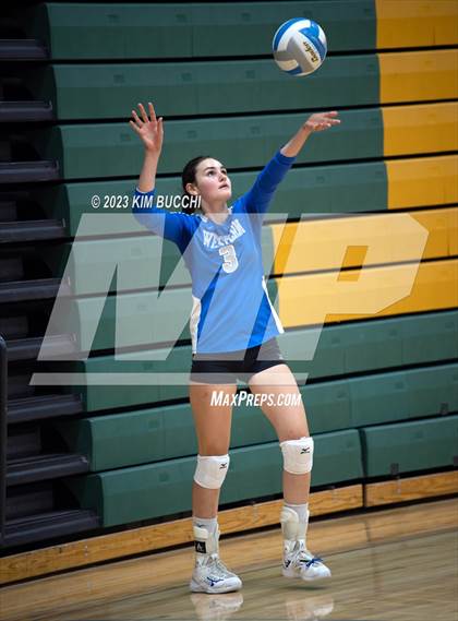 Thumbnail 1 in Groves vs Walled Lake Western (NDP Quad) photogallery.
