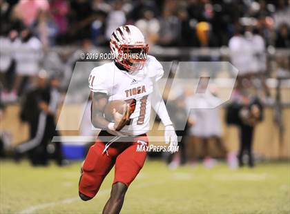 Thumbnail 3 in Tioga @ Leesville photogallery.
