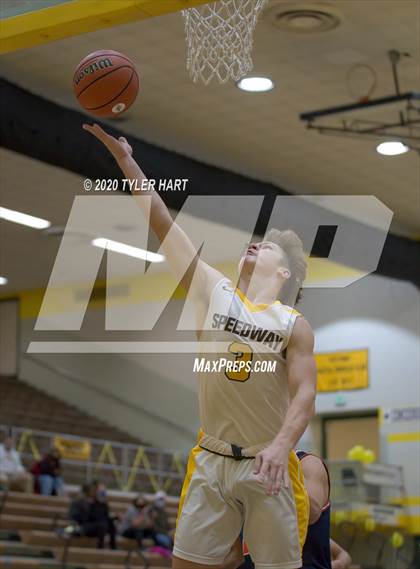 Thumbnail 2 in North Montgomery @ Speedway photogallery.