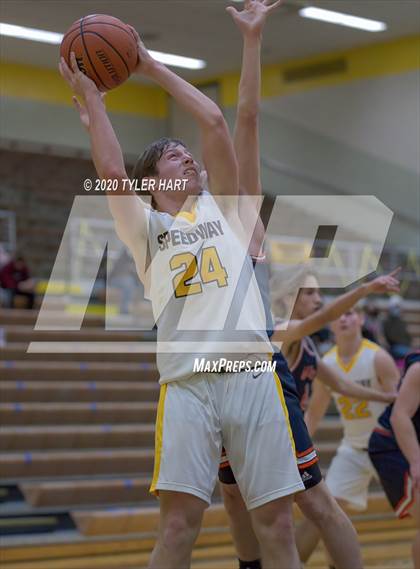 Thumbnail 1 in North Montgomery @ Speedway photogallery.