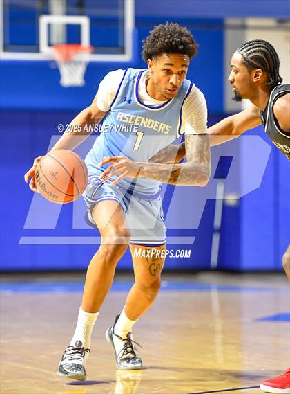 Thumbnail 2 in Dynamic Prep v IMG Varsity National (IMG Ascender Classic) photogallery.
