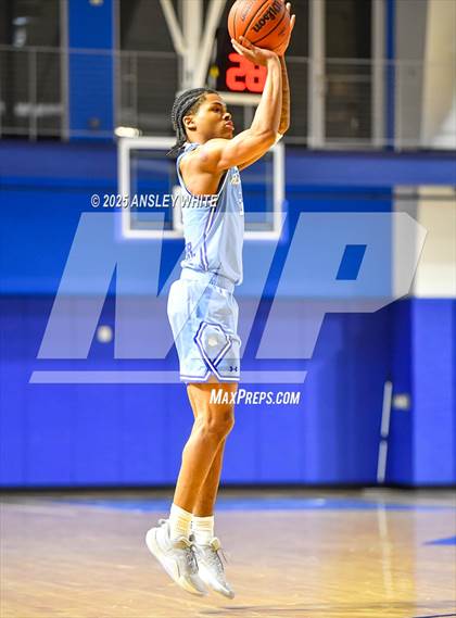 Thumbnail 3 in Dynamic Prep v IMG Varsity National (IMG Ascender Classic) photogallery.