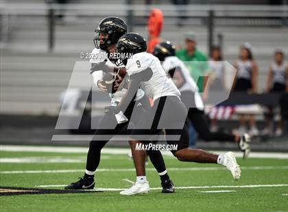 Thumbnail 2 in Comanche @ Caddo Mills photogallery.