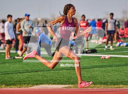 Thumbnail 2 in CCISD Ruben C Jordan Relays (400M) photogallery.