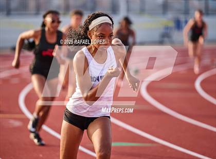 Thumbnail 1 in CCISD Ruben C Jordan Relays (400M) photogallery.