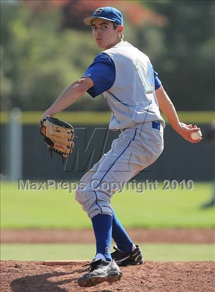 Thumbnail 2 in Serra @ Archbishop Mitty photogallery.