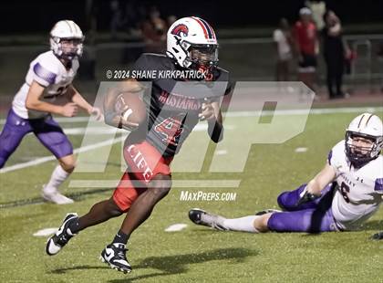 Thumbnail 2 in Godley @ Life Waxahachie(Homecoming) photogallery.