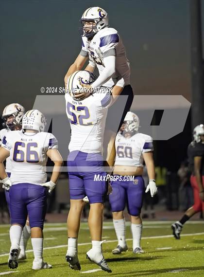 Thumbnail 2 in Godley @ Life Waxahachie(Homecoming) photogallery.