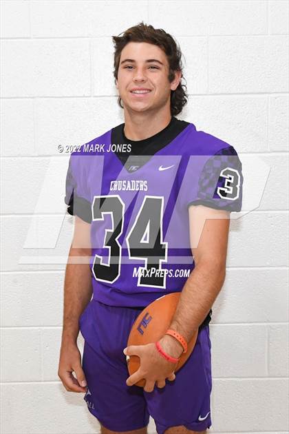 Thumbnail 1 in Northwest Christian - Seniors photogallery.