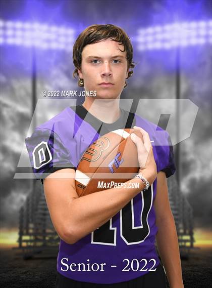 Thumbnail 2 in Northwest Christian - Seniors photogallery.