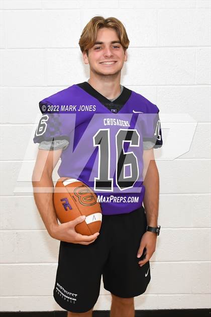 Thumbnail 2 in Northwest Christian - Seniors photogallery.