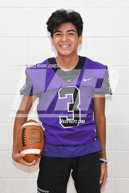 Thumbnail 2 in Northwest Christian - Seniors photogallery.