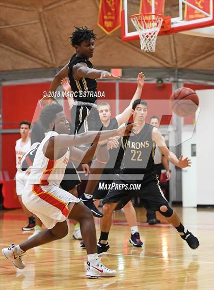 Thumbnail 3 in St. Petersburg Catholic @ Clearwater Central Catholic photogallery.