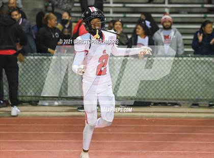 Thumbnail 2 in St. Pius X-St. Matthias Academy @ Mira Costa (CIF SS Round 3 Playoff) photogallery.