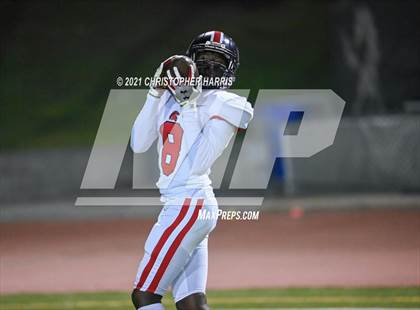 Thumbnail 3 in St. Pius X-St. Matthias Academy @ Mira Costa (CIF SS Round 3 Playoff) photogallery.
