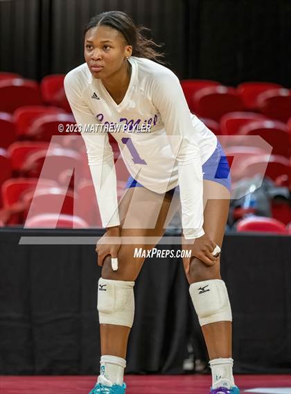 Thumbnail 1 in Cox Mill vs Middle Creek (NCHSAA 4A Final) photogallery.