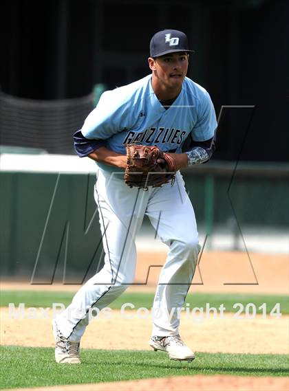 Thumbnail 2 in Etiwanda vs. Los Osos (Battle of the Baseline League) photogallery.