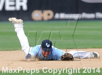 Thumbnail 2 in Etiwanda vs. Los Osos (Battle of the Baseline League) photogallery.