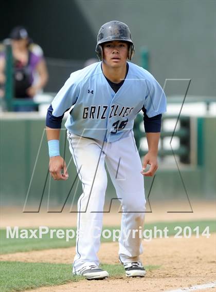 Thumbnail 2 in Etiwanda vs. Los Osos (Battle of the Baseline League) photogallery.