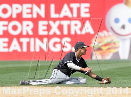 Thumbnail 2 in Etiwanda vs. Los Osos (Battle of the Baseline League) photogallery.