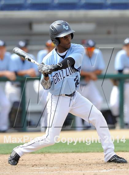 Thumbnail 2 in Etiwanda vs. Los Osos (Battle of the Baseline League) photogallery.