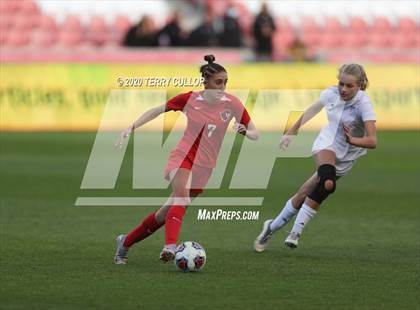 Thumbnail 3 in Fremont vs. American Fork (UHSAA 6A Semifinal) photogallery.