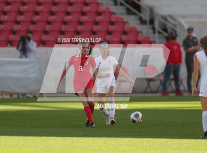 Thumbnail 2 in Fremont vs. American Fork (UHSAA 6A Semifinal) photogallery.