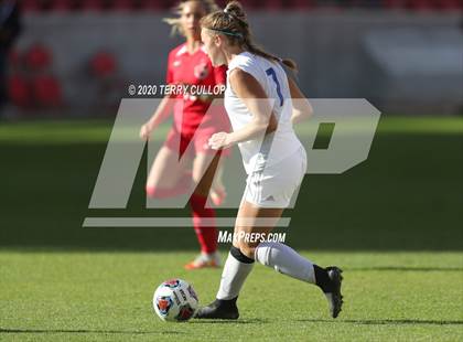 Thumbnail 3 in Fremont vs. American Fork (UHSAA 6A Semifinal) photogallery.