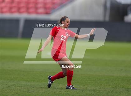 Thumbnail 1 in Fremont vs. American Fork (UHSAA 6A Semifinal) photogallery.